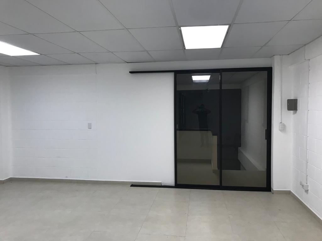 Renovación de oficina corporativa, imagen 2 de la galería